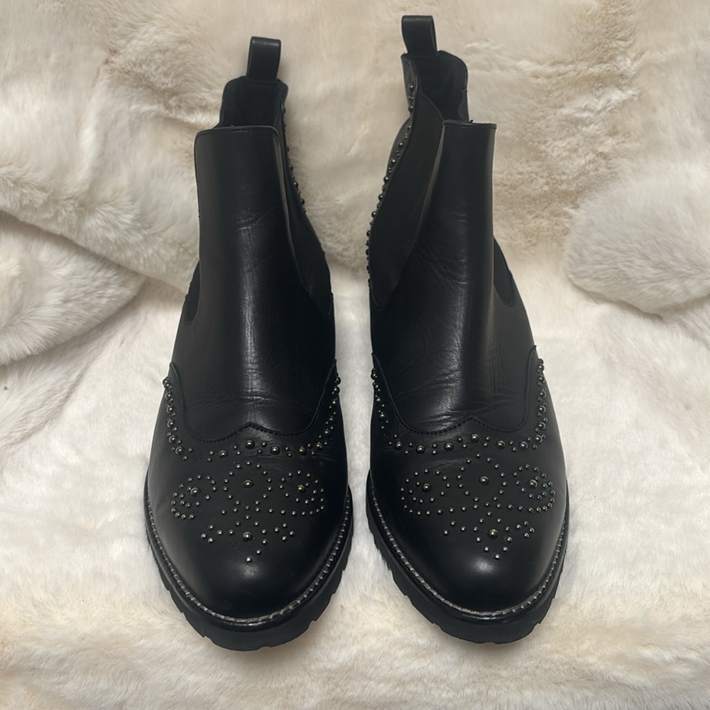 Peter Kaiser Black leather Studded Ankle Boots - Picture 3 of 10